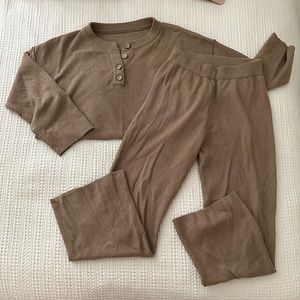 Zeze, brown/tan, knit lounge sweater set